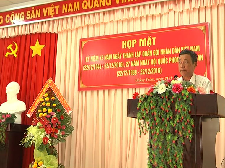 HOP MAT 72 NAM THANH LAP QDNDVN 2.png